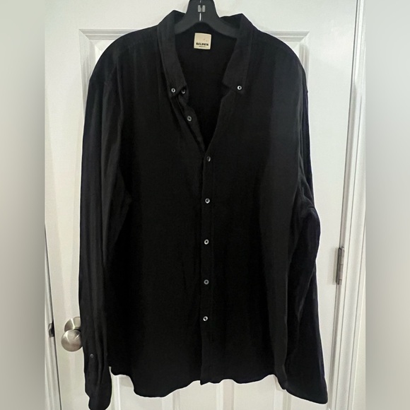 Baldwin Black Casual Button Down Shirt - Picture 1 of 3